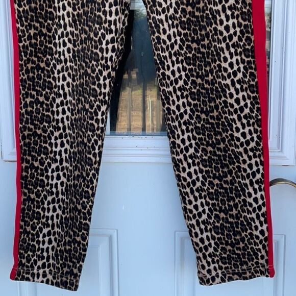 Take 50% OFF- Like An Angel Animal Prints Pant, Size-3X - Picture 3 of 10
